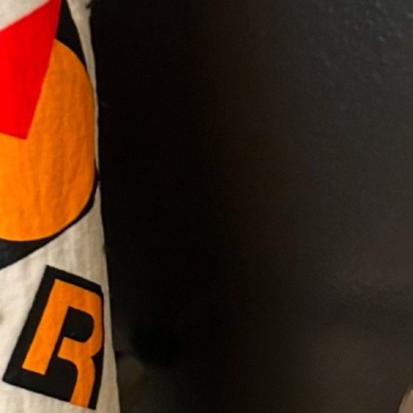 Reebok X Gigi Hadid rare crop track jacket size M EUC measurements in pics - Picture 4 of 6